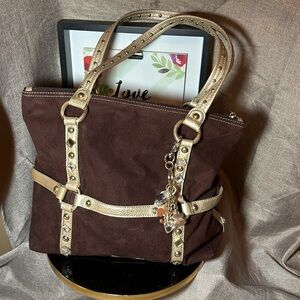 VTG Kathy Van Zeeland Brown Suede w/Gold trim gold studded & bag charm EUC